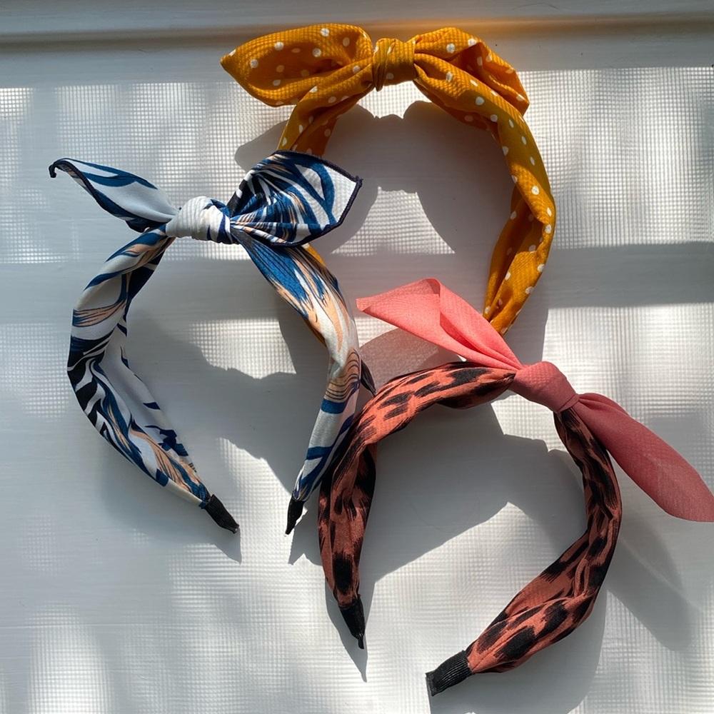 3 set of head bands!